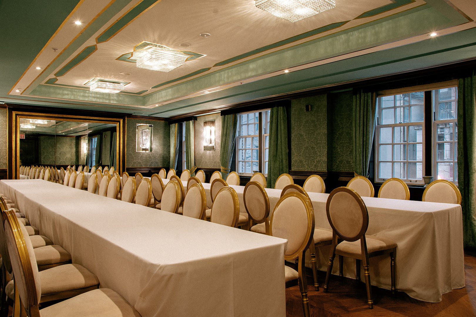 Wedding venue St. Thomas Room